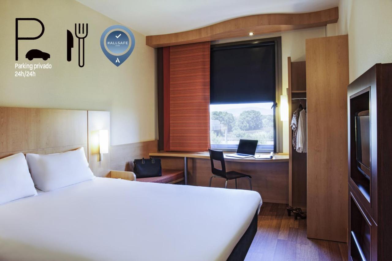 ไอบิส บาร์เซโลนา โมเยต Hotel มอลเยต เดล บาเยส ภายนอก รูปภาพ